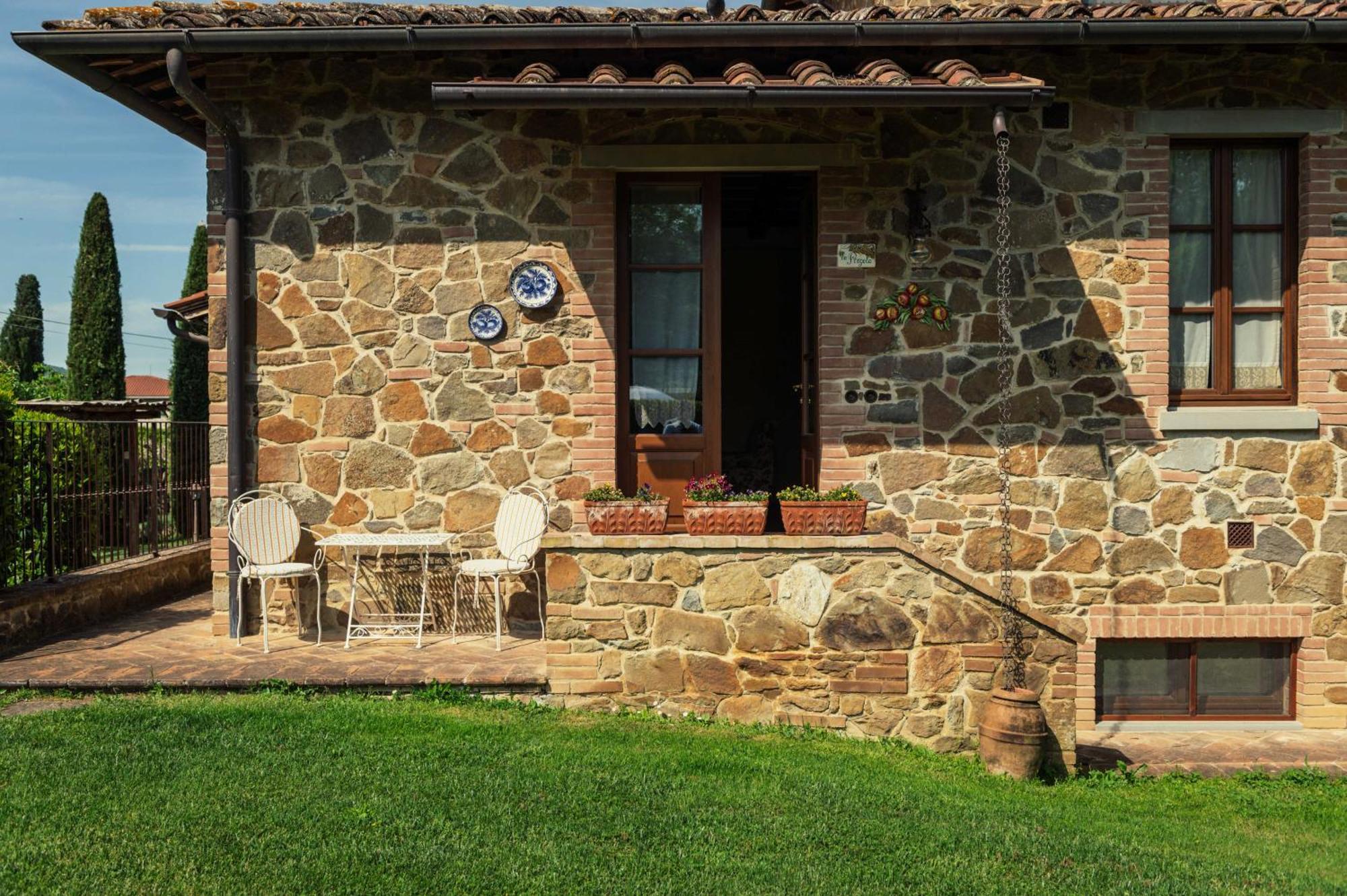 Agriturismo Casal Gheriglio Lucignano Exterior photo